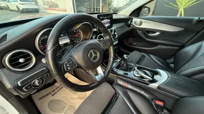 Mercedes-Benz C 200 2015 - 15490 EUR, 230000 km - AUTO.MOTO.pt - 230000km - foto 16 de 19