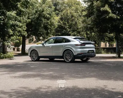 Porsche Cayenne Coupé 2021 - 73990 EUR, 30630 km - AUTO.MOTO.pt - 30630km - foto 49 de 56