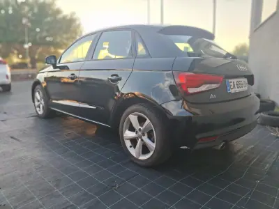 Audi A1 Sportback 2016 - 13500 EUR, 169098 km - 169098km - foto 10 de 17