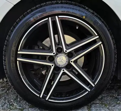 Mercedes-Benz A 160 2015 - 16500 EUR, 137000 km - AUTO.MOTO.pt - 137000km - foto 9 de 24