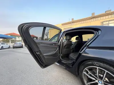 BMW 520 2022 - 33950 EUR, 124000 km - AUTO.MOTO.pt - 124000km - foto 37 de 45