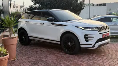 Land Rover Range Rover Evoque 2022 - 38990 EUR, 30000 km - AUTO.MOTO.pt - 30000km - foto 11 de 42