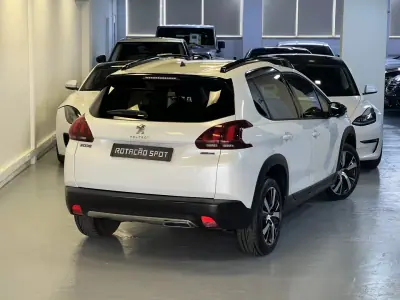 Peugeot 2008 2016 - 9990 EUR, 90000 km - AUTO.MOTO.pt - 90000km - foto 3 de 49