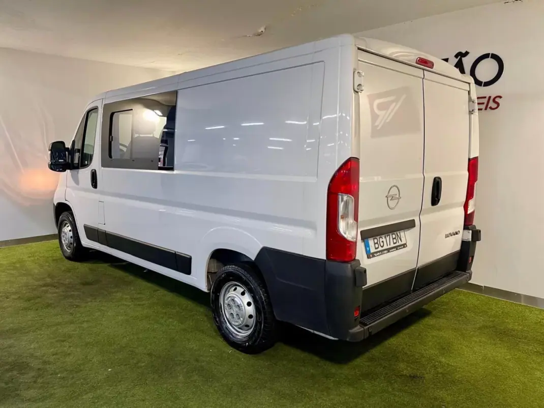 Opel Movano 2023 - 29500 EUR, 84000 km - 84000km - foto 12 de 30