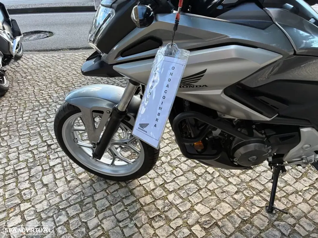 Honda NC750X 2017 - 5650 EUR, 38261 km - AUTO.MOTO.pt - 38261km - foto 9 de 14