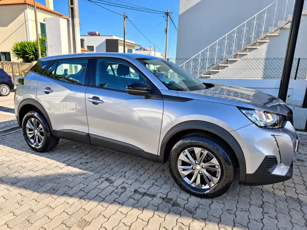 Peugeot 2008 2022 - 14900 EUR, 130000 km - 130000km - foto 11 de 15