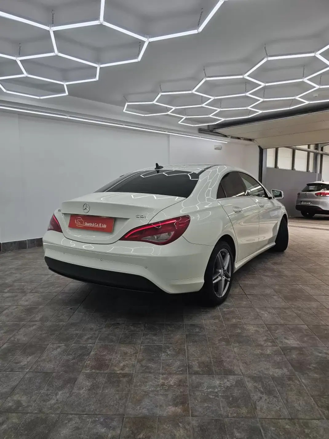 Mercedes-Benz CLA 180 2015 - 14000 EUR, 205367 km - 205367km - foto 36 de 51