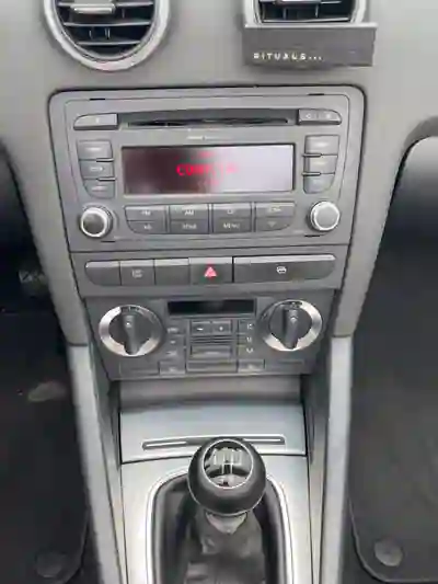 Audi A3 Cabrio 2008 - 8000 EUR, 340000 km - 340000km - foto 11 de 15