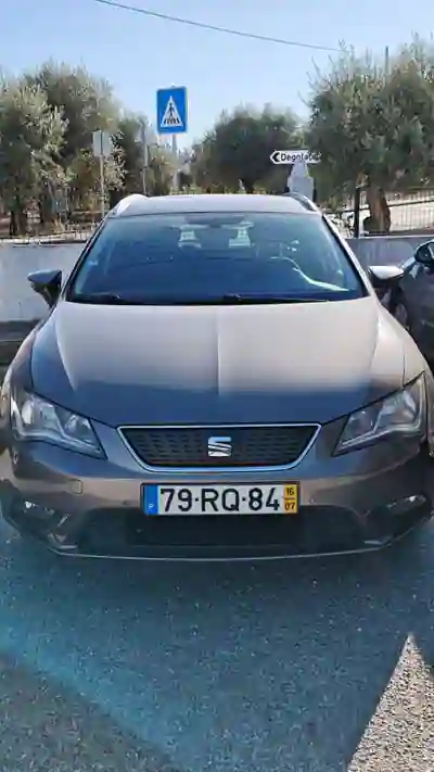 SEAT Leon 2016 - 8000 EUR, 277450 km - foto 2 de 12