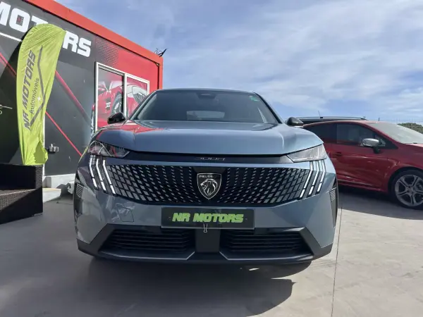 Peugeot 3008 1.2 Hybrid Allure e-DCS6 2025 Gasolina