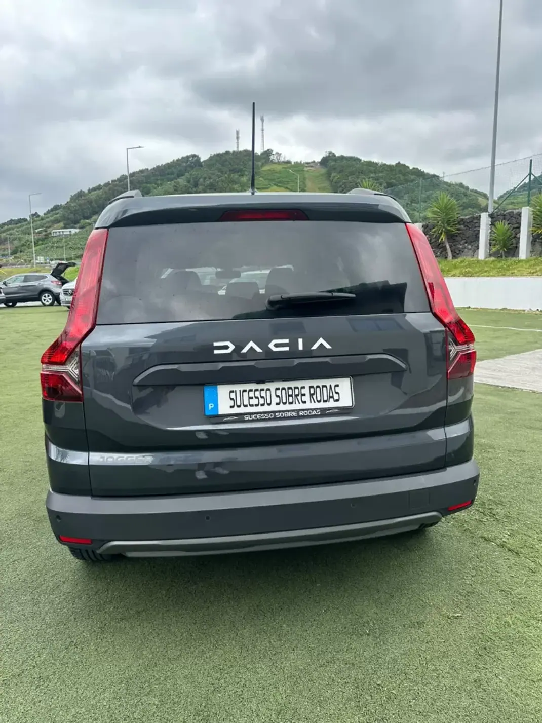 Dacia Jogger 2023 - 20990 EUR, 29799 km - 29799km - foto 9 de 15