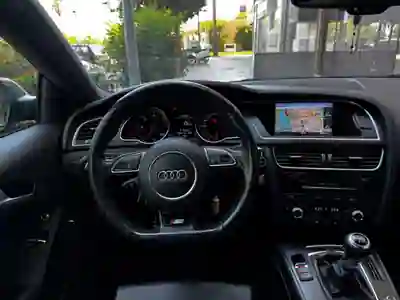 Audi A5 2013 - 21500 EUR, 246000 km - AUTO.MOTO.pt - 246000km - foto 15 de 15