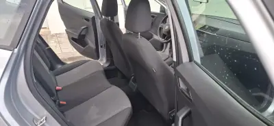 SEAT Ibiza 2018 - 10900 EUR, 184500 km - AUTO.MOTO.pt - 184500km - foto 9 de 17