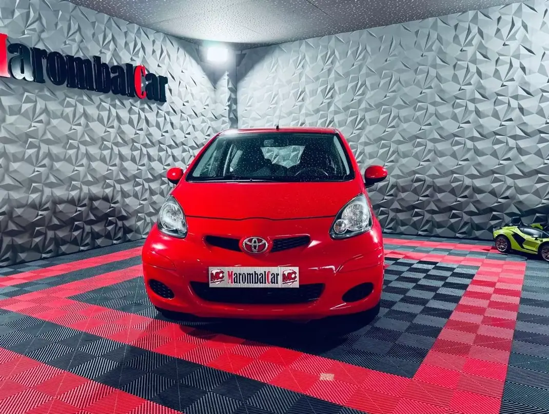 Toyota Aygo 2009 - 4990 EUR, 96384 km - AUTO.MOTO.pt - 96384km - foto 3 de 26