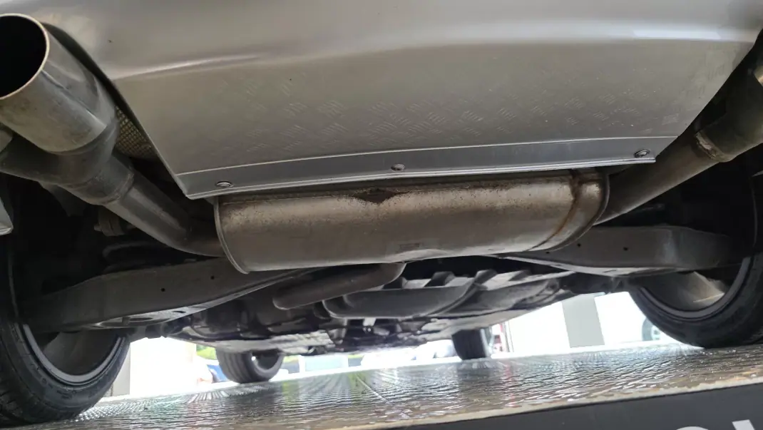 SEAT Leon 2011 - 8900 EUR, 188295 km - AUTO.MOTO.pt - 188295km - foto 26 de 52