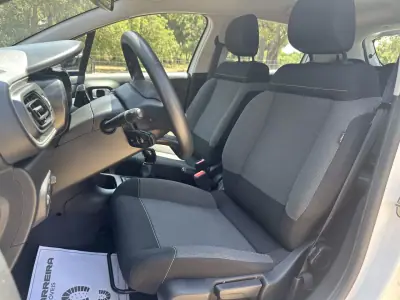Citroën C3 2018 - 8250 EUR, 130000 km - AUTO.MOTO.pt - 130000km - foto 7 de 11