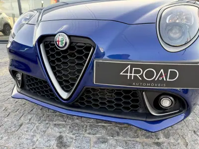 Alfa Romeo MiTo 2016 - 8900 EUR, 137500 km - AUTO.MOTO.pt - 137500km - foto 34 de 96