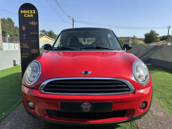 MINI 3 Portas 2010 - 5900 EUR, 200000 km - AUTO.MOTO.pt - 200000km - foto 7 de 51