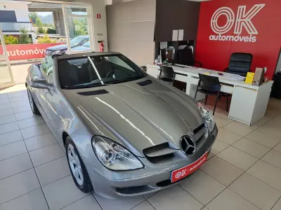 Mercedes-Benz SLK 200 2004 - 10950 EUR, 251000 km - AUTO.MOTO.pt - 251000km - foto 2 de 35