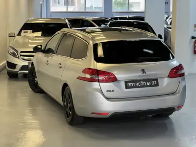 Peugeot 308 SW 2014 - 6990 EUR, 298000 km - AUTO.MOTO.pt - 298000km - foto 13 de 37