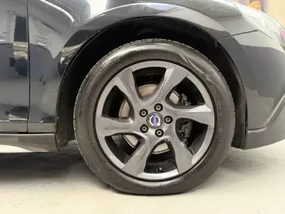 Volvo V40 2014 - 8999 EUR, 260000 km - 260000km - foto 9 de 15
