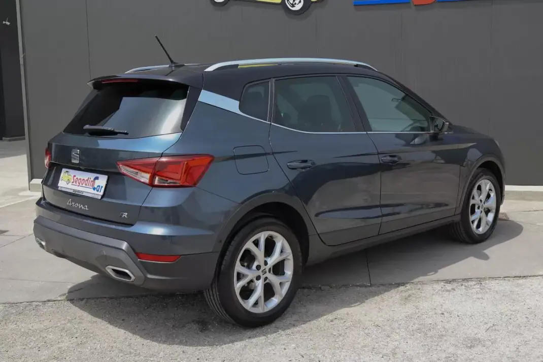 SEAT Arona 2023 - 18390 EUR, 14160 km - AUTO.MOTO.pt - 14160km - foto 6 de 34