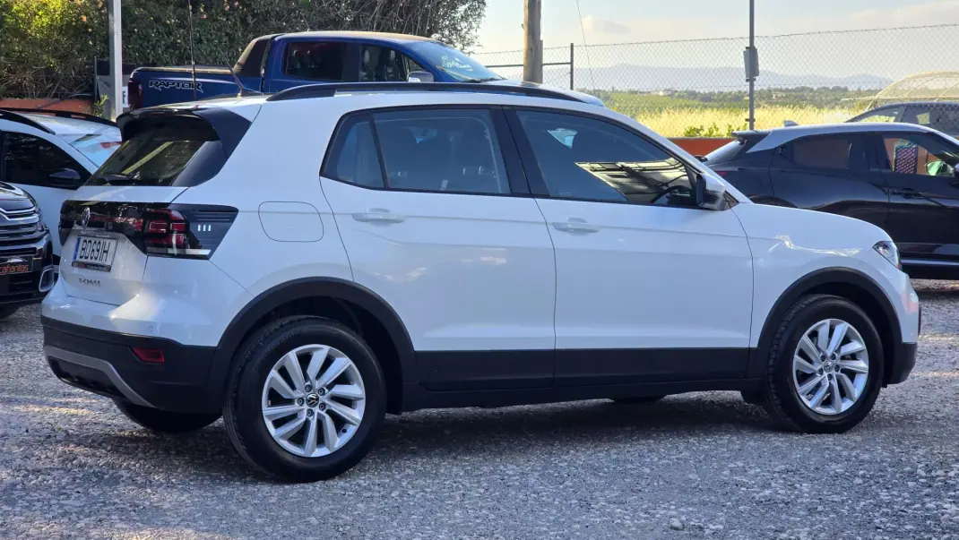 Volkswagen T-Cross 2022 - 16000 EUR, 74880 km - AUTO.MOTO.pt - 74880km - foto 5 de 20