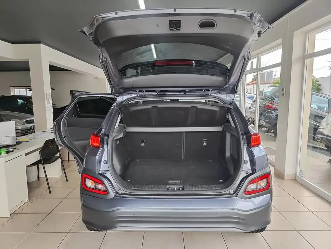 Hyundai Kauai 2019 - 19750 EUR, 111500 km - AUTO.MOTO.pt - 111500km - foto 15 de 35