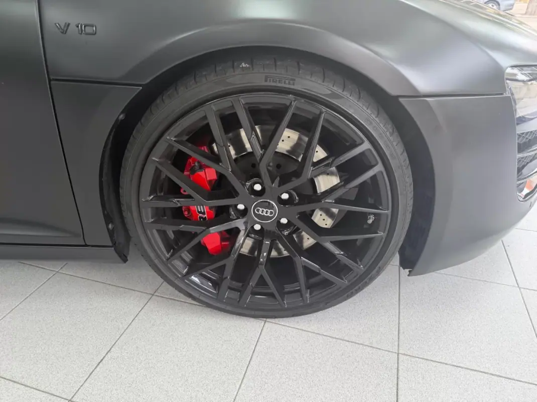 Audi R8 Spyder 2012 - 125000 EUR, 89245 km - 89245km - foto 9 de 44