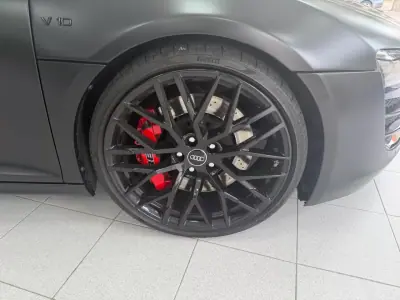 Audi R8 Spyder 2012 - 125000 EUR, 89245 km - AUTO.MOTO.pt - 89245km - foto 9 de 44