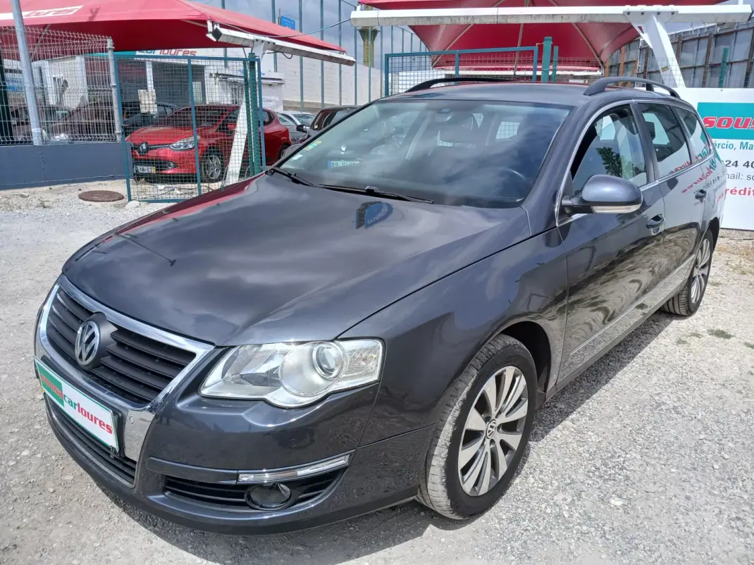 Volkswagen Passat Variant 2010 - 7750 EUR, 149120 km - AUTO.MOTO.pt - 149120km - foto 2 de 27