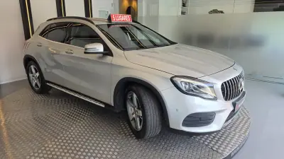 Mercedes-Benz GLA 180 2018 - 24900 EUR, 41570 km - 41570km - foto 17 de 52
