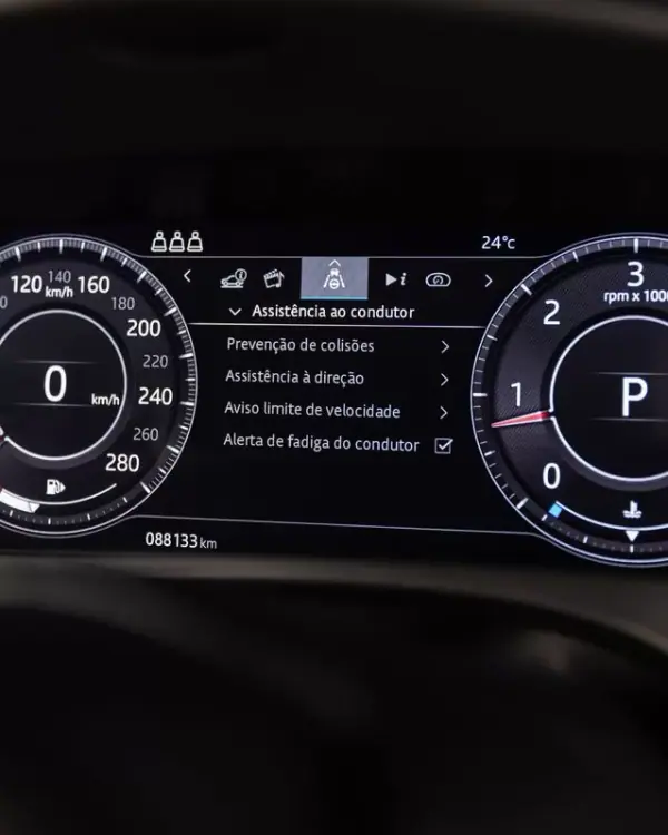 Jaguar F-Pace 2020 - 36950 EUR, 80000 km - AUTO.MOTO.pt - 80000km - foto 27 de 37