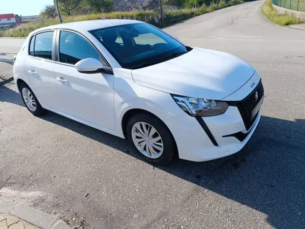 Peugeot 208 2020 - 14750 EUR, 32000 km - AUTO.MOTO.pt - 32000km - foto 8 de 23