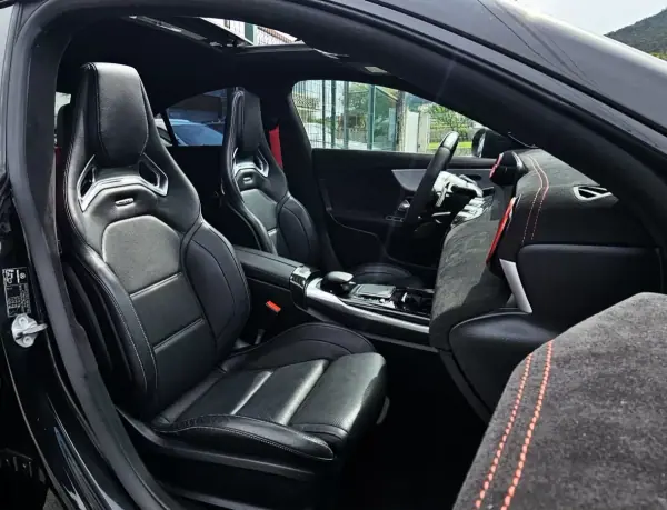 Mercedes-Benz CLA 45 AMG 2020 - 57500 EUR, 49000 km - AUTO.MOTO.pt - 49000km - foto 5 de 40