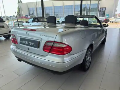 Mercedes-Benz CLK 230 1999 - 9990 EUR, 111847 km - AUTO.MOTO.pt - 111847km - foto 15 de 22