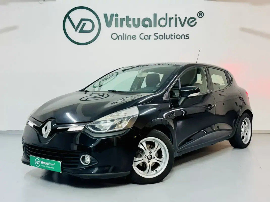 Renault Clio 2012 - 5750 EUR, 228000 km - AUTO.MOTO.pt - 228000km - foto 16 de 44