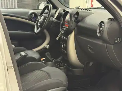 MINI Countryman 2015 - 13890 EUR, 149000 km - AUTO.MOTO.pt - 149000km - foto 25 de 25