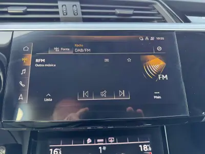Audi e-tron Sportback 2020 - 28900 EUR, 102000 km - AUTO.MOTO.pt - 102000km - foto 15 de 54