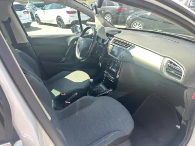 Citroën C3 2016 - 7590 EUR, 127000 km - AUTO.MOTO.pt - 127000km - foto 10 de 17
