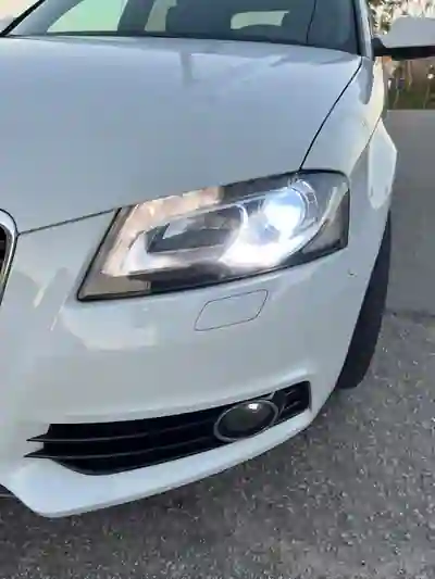 Audi A3 Sportback 2012 — photo 4 of 12