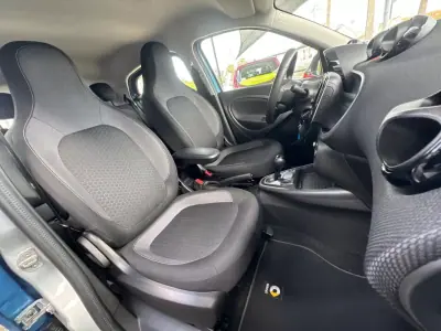 Smart ForFour 2020 - 12400 EUR, 22521 km - AUTO.MOTO.pt - 22521km - foto 19 de 20