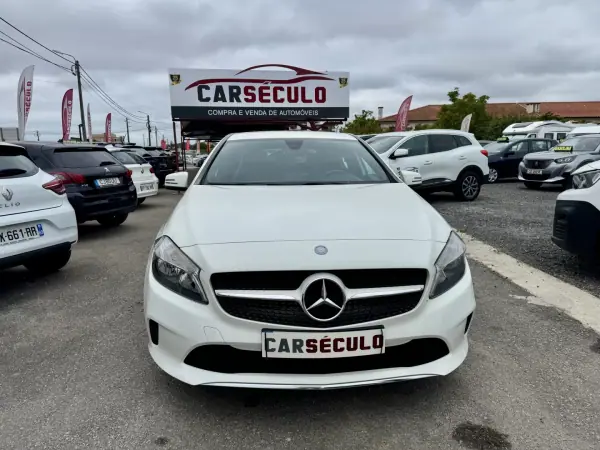 Mercedes-Benz A 180 2015 - 14750 EUR, 176972 km - AUTO.MOTO.pt - 176972km - foto 2 de 30