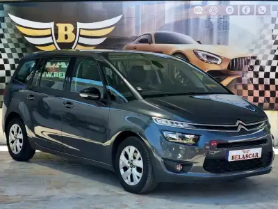 Citroën C4 Grand Picasso 2014 - 8500 EUR, 209000 km - AUTO.MOTO.pt - 209000km - foto 18 de 20