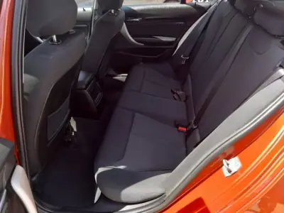 BMW 116 2018 — foto 4 de 5