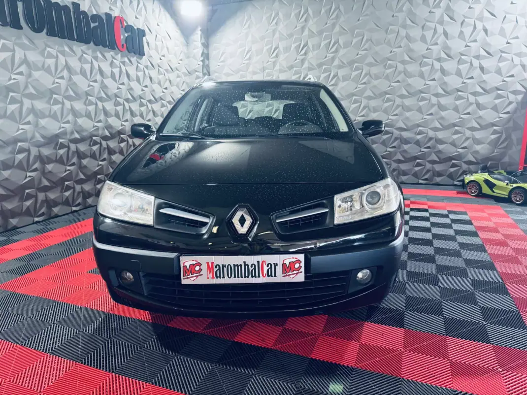 Renault Mégane Break 2008 - 3350 EUR, 327444 km - 327444km - foto 7 de 31