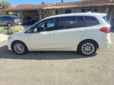 BMW 216 Gran Tourer 2015 - 9950 EUR, 275070 km - 275070km - foto 16 de 21