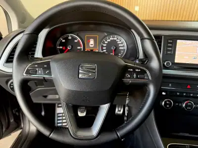 SEAT Leon 2015 - 14000 EUR, 181000 km - AUTO.MOTO.pt - 181000km - foto 69 de 92