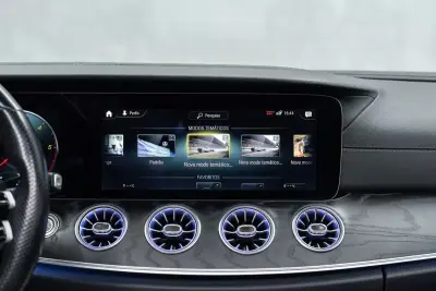 Mercedes-Benz E 220 2021 - 49950 EUR, 64000 km - AUTO.MOTO.pt - 64000km - foto 31 de 60