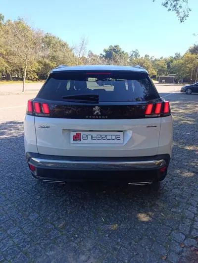 Peugeot 3008 2017 - 18950 EUR, 179000 km - AUTO.MOTO.pt - 179000km - foto 6 de 19